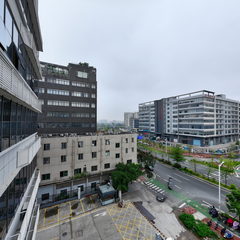 B3